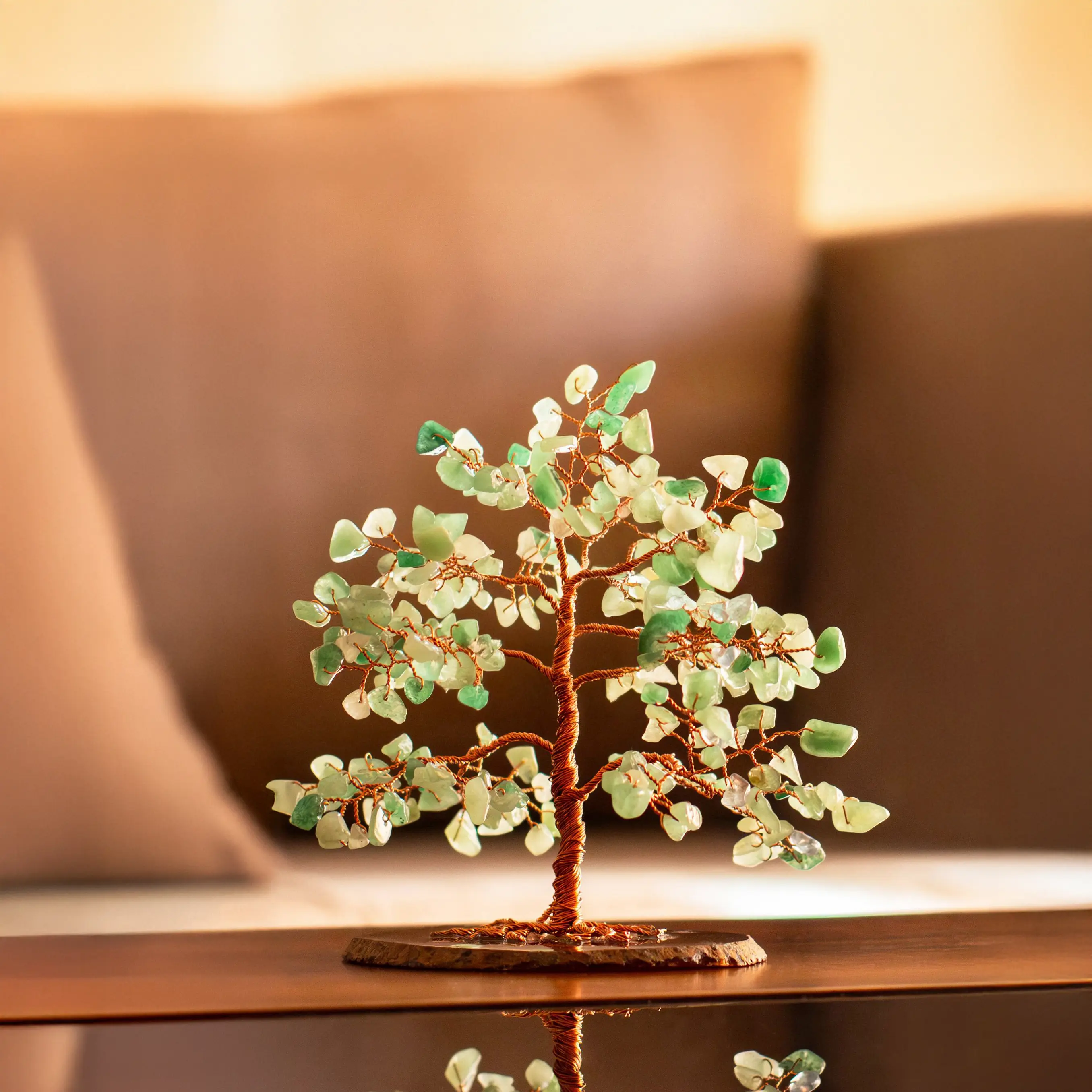 Δέντρο της Ζωής με ημιπολύτιμους λίθους πράσινη αβεντουρίνη και βάση αχάτη