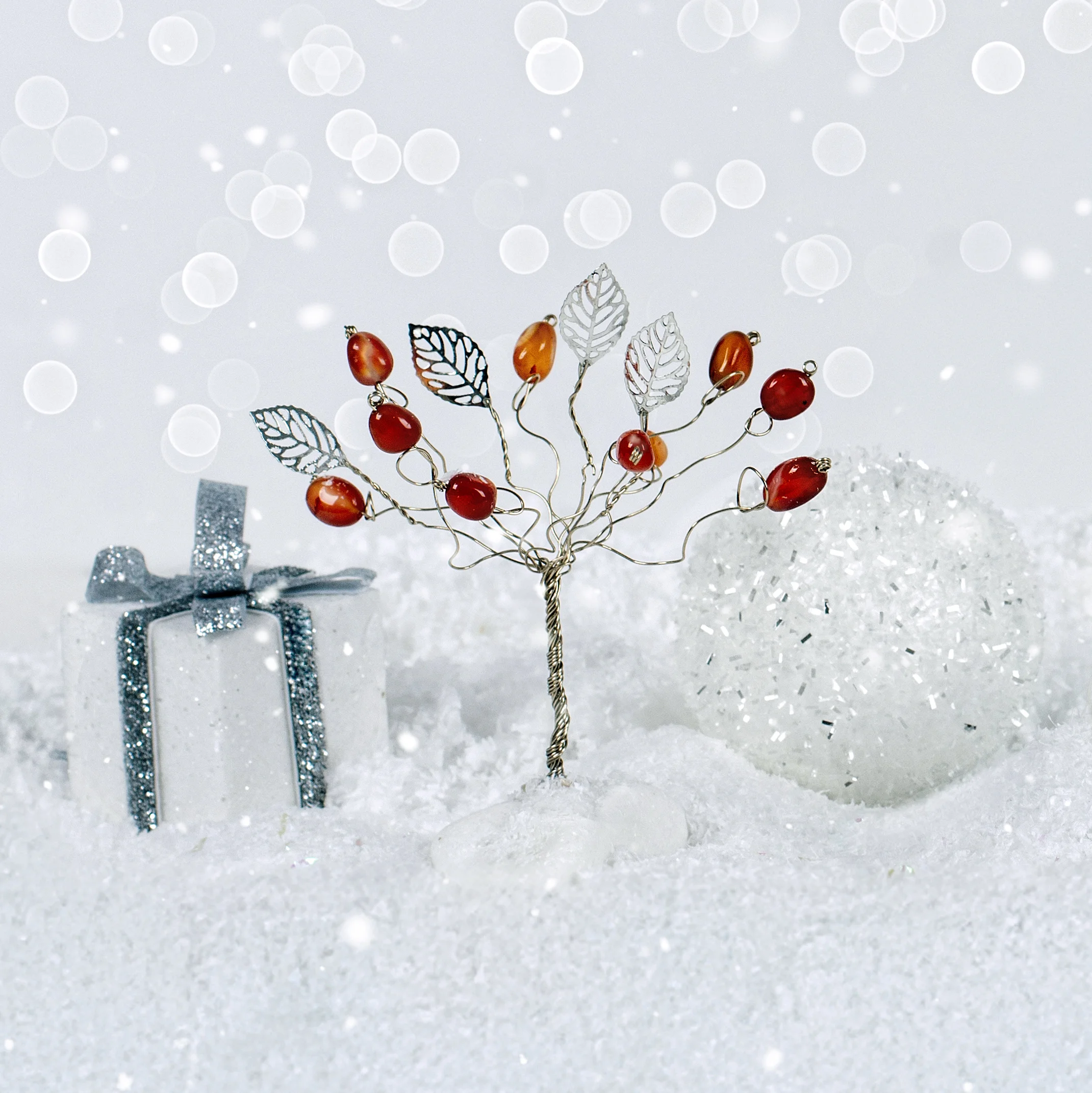 Γούρι - Δέντρο της ζωής με κόκκινο αχάτη & φύλλα